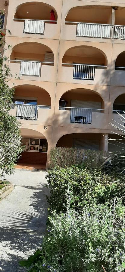 Les Iles D'Or Au Port De Hyeres Grand Studio Climatise 外观 照片