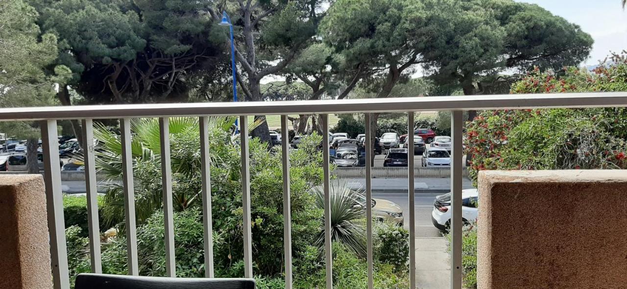 Les Iles D'Or Au Port De Hyeres Grand Studio Climatise 外观 照片